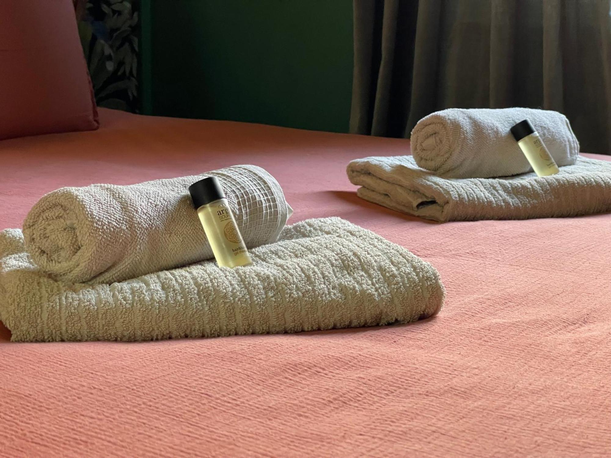 Evasion Exotique - Suite Selva - Jaccuzzi Privatif أميا المظهر الخارجي الصورة
